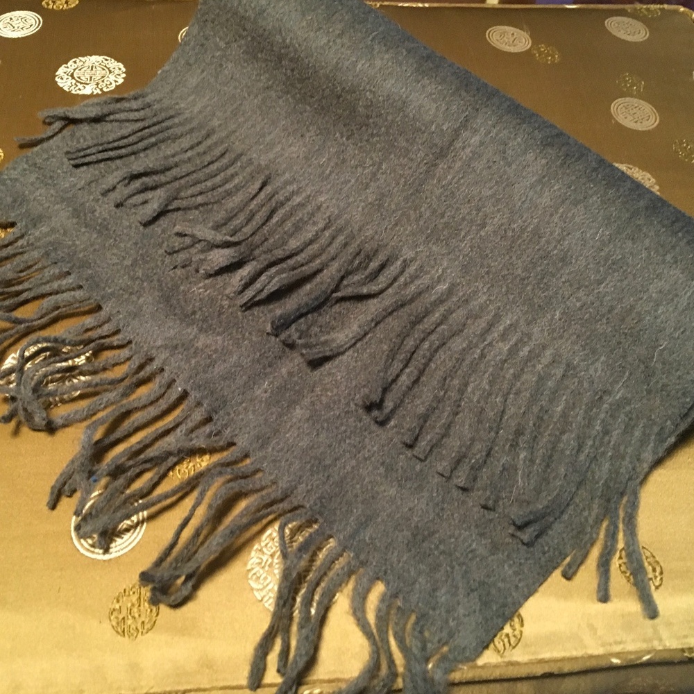Pierre Cardin Wool Scarf